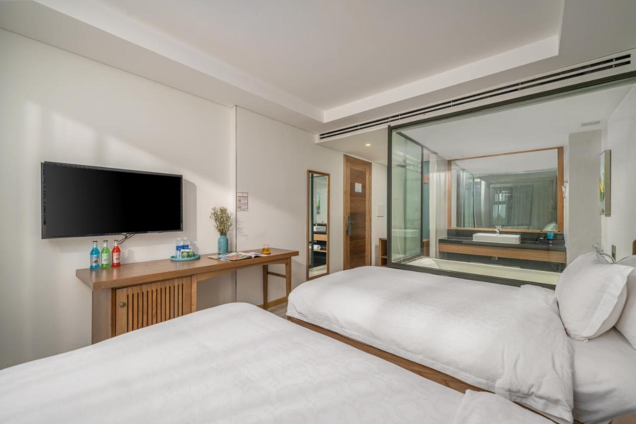 Brilliant Majestic Hotel Da Nang Exterior photo